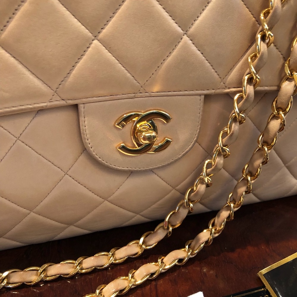 ❤️chanel  jumbo extreme rare 2 CC twist lock pic 2